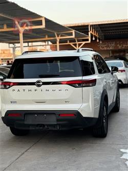 نيسان باثفايندر